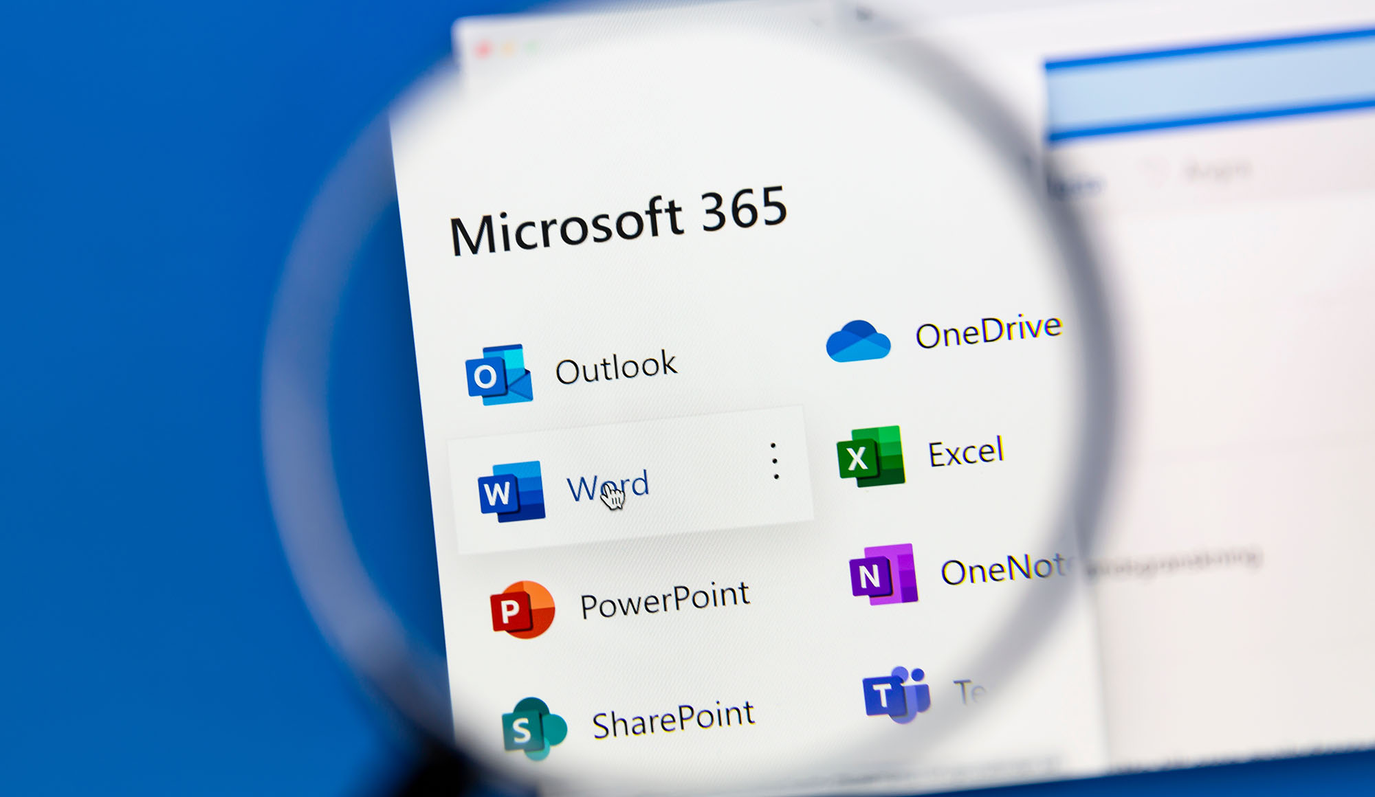 Magnifying glass hightlighting Microsoft 365 applications